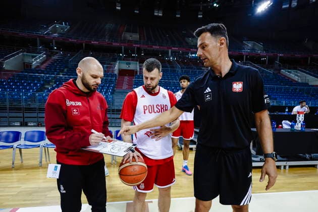 Krakow 05.07.2026 KOSZYKOWKA KOSZKADRA REPREZENTACJA POLSKI TRENING - - - BASKETBALL POLISH national team, Nationalteam PRACTICE PRACTISE NZ trener coach Artur Gronek , Kamil Laczynski , trener coach Igor Milicic , FOT. WOJCIECH FIGURSKI 058SPORT.PL NEWSPIX.PL --- newspix.pl EL ELIMINACJE DO MS MISTRZOSTW SWIATA FIBA W KOSZYKOWCE MEZCZYZN KOSZYKOWKA KATAR 2027  FOT. WOJCIECH FIGURSKI 058SPORT.PL