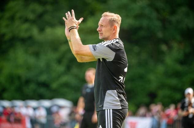 Fußball, Herren, Testspiel, Saison 2026 2027, SV Grün-Weiß Lübben - 1. FC Union Berlin, Trainer Mauro Lustrinelli (1. FC Union Berlin), 05.07. 2026, *** Soccer, Men s, Friendly Match, 2026–2027 Season, SV Grün Weiß Lübben vs. 1. FC Union Berlin, Coach Mauro Lustrinelli, 1. FC Union Berlin, July 5, 2026, Copyright: xMatthiasxKochx