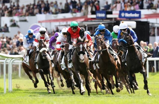 05.07.2026, GER,Reitsport, Rennen 8 IDEE 157. Deutsches Derby , Derby Meeting Hamburg - Galopprennen, Hamburger Renn-Club e.V., Galopprennbahn Hamburg Horn, Hamburg Rennen 8 IDEE 157. Deutsches Derby vl. Hengst Dardanos ( 15) geritten von Wladimir Panov, Hengst Salitos (IRE) ( 03) geritten von Bauyrzhan Murzabayev, Hengst Chiefland (IRE) ( 11) geritten von Cieren Fallon *** July 5, 2026, GER, Equestrian Sports, Race 8 IDEE 157 German Derby, Derby Meeting Hamburg Horse Racing, Hamburger Renn Club e.V., Hamburg Horn Racetrack, Hamburg Race 8 IDEE 157 German Derby: Stallion Dardanos 15 ridden by Wladimir Panov, Stallion Salitos IRE 03 ridden by Bauyrzhan Murzabayev, Stallion Chiefland IRE 11 ridden by Cieren Fallon nordphotoxGmbHx xTauchnitz nph00059