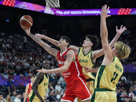 Turkiye v Australia - FIBA U17, U 17 Basketball World Cup ISTANBUL, TURKIYE - JULY 5: Darius Karutasu (L) of Turkiye in action against Yahya Basaran (C) of Australia during the FIBA Under-17 Basketball World Cup third-place game between Turkiye and Australia at the Basketball Development Center in Istanbul, Turkiye, on July 5, 2026. Esra Bilgin Anadolu Istanbul Turkey. Editorial use only. Please get in touch for any other usage.  Copyright: x2026xAnadoluxEsraxBilginx