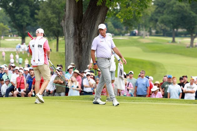 U.S. Senior Open Championship 2026 COLUMBUS, OHIO - JULY 5: Stewart Cink of the United States walks on the 9th green during the final round of the U.S. Senior Open Championship 2026 at Scioto Country Club in Columbus, Ohio, USA Sunday, July 5, 2026. Columbus Ohio United States  Copyright: xJorgexLemusx originalFilename:lemus-ussenior260705_npgSK.jpg