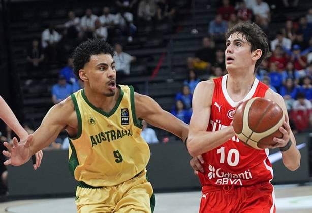 Turkiye v Australia - FIBA U17, U 17 Basketball World Cup ISTANBUL, TURKIYE - JULY 5: Omer Kutluay (10) of Turkiye in action against Antonio Browne (9) of Australia during the FIBA Under-17 Basketball World Cup third-place game between Turkiye and Australia at the Basketball Development Center in Istanbul, Turkiye, on July 5, 2026. Esra Bilgin Anadolu Istanbul Turkey. Editorial use only. Please get in touch for any other usage.  Copyright: x2026xAnadoluxEsraxBilginx