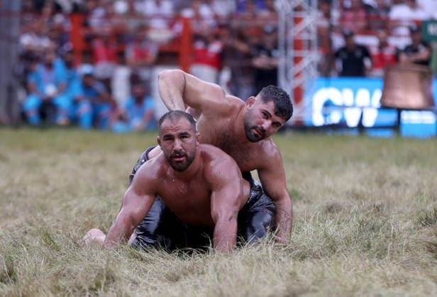Sport Bilder des Tages Erkan Tas wins chief wrestler title at 665th Historic Kirkpinar Oil Wrestling Festival EDIRNE, TURKIYE - JULY 5: Erkan Tas competes against Feyzullah Akturk in the final to become the chief wrestler during the 665th Historic Kirkpinar Oil Wrestling Festival at the Sarayici Er Meydani wrestling grounds in Edirne, Turkiye, on July 5, 2026. Ozgun Tiran Anadolu Edirne Turkey. Editorial use only. Please get in touch for any other usage.  Copyright: x2026xAnadoluxOzgunxTiranx