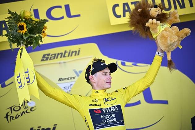 Danish Jonas Vingegaard of Team Visma-Lease a Bike pictured on the podium after the second stage of the 2026 Tour de France cycling race, a stage of 182km from Tarragona to Barcelona, Sunday 05 July 2026. The 113th edition of the Tour de France starts on Saturday 4 July in Barcelona, Spain, and will finish in Paris, France on the 26th of July. JASPERxJACOBS  x180439535x