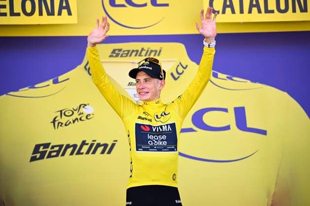 Tour de France 2026 Stage 2 BARCELONA, SPAIN - JULY 05 : Vingegaard Jonas (DEN) of Team Visma Lease a Bike on the podium during stage 2 of the 113rd edition of Tour de France an UCI World Tour 2.UWT cycling road race stage for Men Elite of 182 km with start in Tarragona and finish in Barcelona on July 5, 2026 in Barcelona, Spain, 05 07 2026 Barcelona Spain  Copyright: xTomasxSiskx