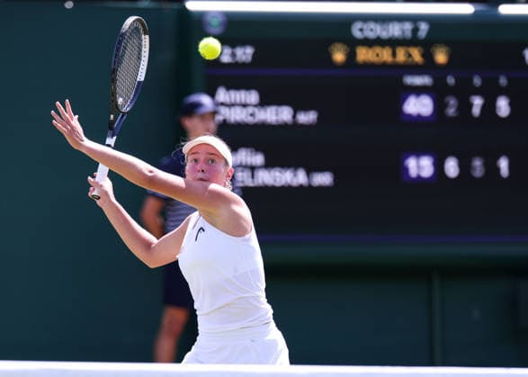 Anna Pircher (AUT) verwandelt den Matchball,, Anzeigetafel,Scoreboard, Maedchen Einzel, Girls Singles Tennis - Wimbledon 2026 - Grand Slam ITF ATP, Tennis Herren WTA, Tennis Damen - AELTC - London - - Great Britain - 5 July 2026. *** Anna Pircher (AUT) converts the match point, scoreboard, Girls Singles, Wimbledon 2026 Grand Slam, ITF, ATP, WTA, AELTC, London, Great Britain, July 5, 2026 Copyright: xJuergenxHasenkopfx
