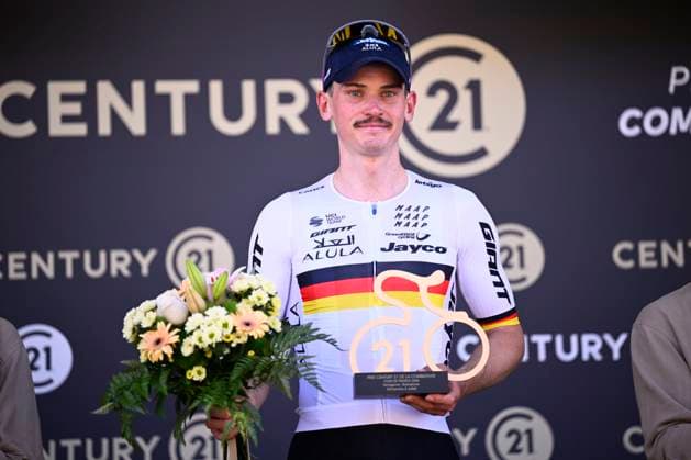 Sport Themen der Woche KW27 Sport Bilder des Tages Tour de France 2026 Stage 2 BARCELONA, SPAIN - JULY 05 : Engelhardt Felix (GER) of Team Jayco AlUla on the podium most combative rider of the day during stage 2 of the 113rd edition of Tour de France an UCI World Tour 2.UWT cycling road race stage for Men Elite of 182 km with start in Tarragona and finish in Barcelona on July 5, 2026 in Barcelona, Spain, 05 07 2026 Barcelona Spain  Copyright: xTomasxSiskx
