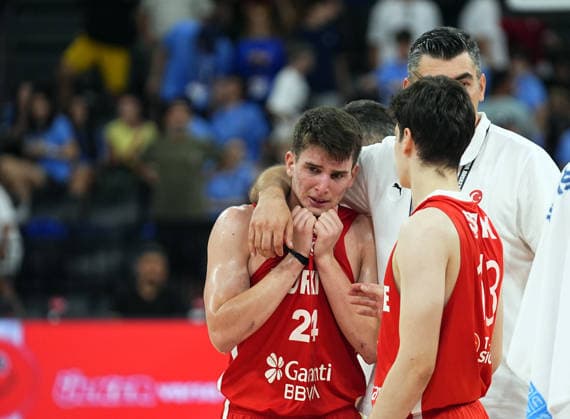 Turkiye v Australia - FIBA U17, U 17 Basketball World Cup ISTANBUL, TURKIYE - JULY 5: Sarp Kaya Arda (24) of Turkiye upsets after the defeat during the FIBA Under-17 Basketball World Cup third-place game between Turkiye and Australia at the Basketball Development Center in Istanbul, Turkiye, on July 5, 2026. Esra Bilgin Anadolu Istanbul Turkey. Editorial use only. Please get in touch for any other usage.  Copyright: x2026xAnadoluxEsraxBilginx