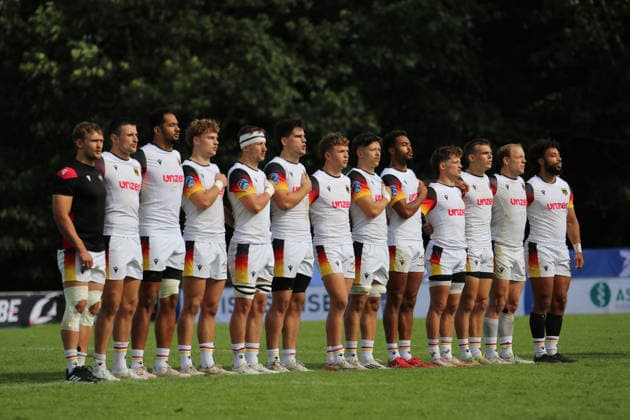 EM im 7er-Rugby in Hamburg: Die deutsche Nationalmannschaft vor dem Endspiel gegen Frankreich. *** Rugby Sevens European Championship in Hamburg: The German National Team Ahead of the Final Against France