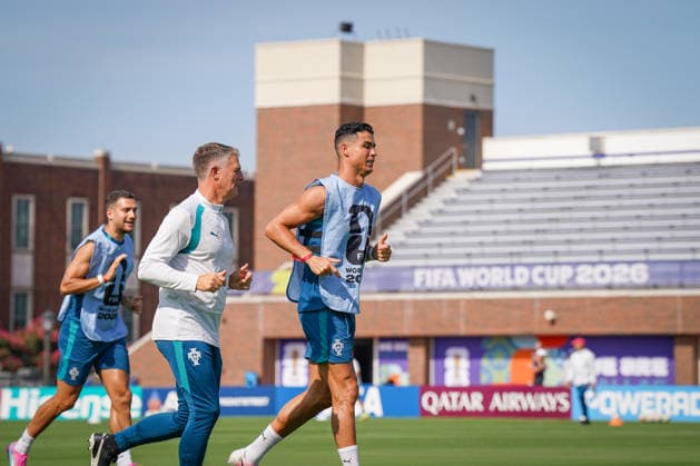 USA: Fußball FIFA World Cup, WM, Weltmeisterschaft, Fussball WM, Weltmeisterschaft, Fussball 2026, Achtelfinale, Matchday -1, Portugal vor dem Achtelfinale gegen Spanien im Washburne Stadium in Dallas, Texas: Cristiano Ronaldo (Portugal) beim Abschlusstraining der portugiesischen Nationalmannschaft. *** USA Soccer FIFA World Cup, World Cup, 2026 World Cup, Round of 16, Matchday 1, Portugal ahead of its Round of 16 match against Spain at Washburne Stadium in Dallas, Texas; Cristiano Ronaldo of Portugal during the Portuguese national team s final training session Copyright: xJOERANxSTEINSIEKx