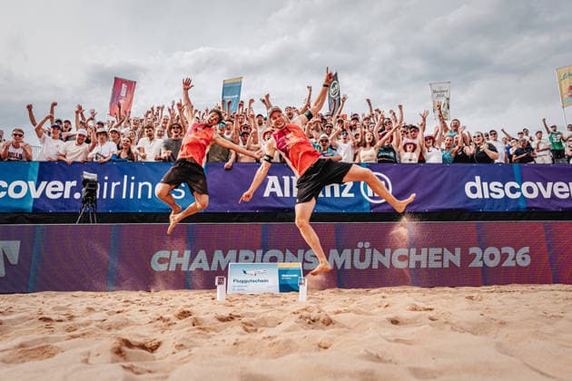 Beachvolleyball Männer Allianz German Beach Tour 2026 Tourstop München 05.07.2026 v.l. Lui Wüst und Nils Ehlers gewinnen das Turnier in München Berlin Funkhaus Beach Berlin Deutschland *** Men s Beach Volleyball: Allianz German Beach Tour 2026, Munich Stop, July 5, 2026—Lui Wüst and Nils Ehlers win the tournament in Munich; Berlin Funkhaus Beach, Berlin, Germany