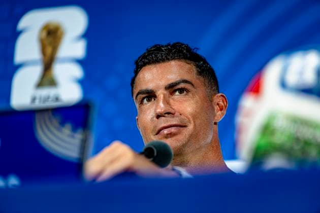 DALLAS - Cristiano Ronaldo of Portugal at the 2026 World Cup, Portugal MD-1 press conference, PK, Pressekonferenz at AT&T Stadium on July 5, 2026 in Dallas, United States. (Photo by Stefan Koops EYE4IMAGES DeFodi Images) - *** DALLAS: Cristiano Ronaldo of Portugal at the 2026 World Cup, Portugal s Match Day 1 press conference at AT&T Stadium on July 5, 2026, in Dallas, United States. Photo by Stefan Koops, EYE4IMAGES, DeFodi Images