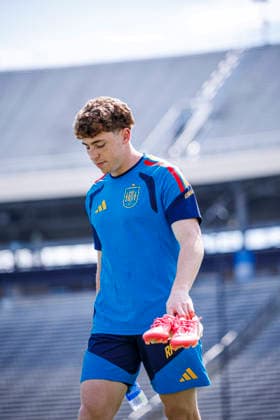 Spain national team, Nationalteam World Cup 05 07 2026 Victor Munoz of Spain during the Spanish national team s training session at Cotton Bowl in Dallas, United States of America on July 05, 2026. Photo (PGS Photo Agency) Chattanooga usa Copyright: xPGSxPhotoxAgencyx