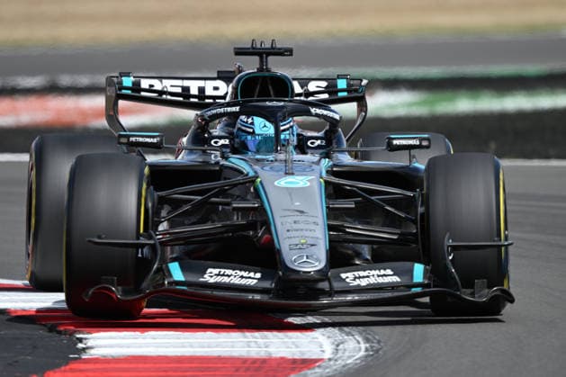 RECORD DATE NOT STATED 5th July 2026; Silverstone Circuit, Northamptonshire, England; FIA Formula 1 2026 British F1 Grand Prix; Race Day; George Russell in the Mercedes F1 W17 car during the British Grand Prix race SimonxWest