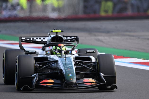 RECORD DATE NOT STATED 5th July 2026; Silverstone Circuit, Northamptonshire, England; FIA Formula 1 2026 British F1 Grand Prix; Race Day; Lando Norris in the McLaren MCL40 car during the British Grand Prix race SimonxWest