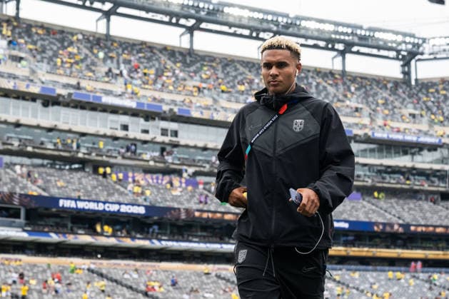 260705 Antonio Nusa of Norway during pitch inspection ahead of the FIFA World Cup, WM, Weltmeisterschaft, Fussball 2026 round of 16 football match between Brazil and Norway on July 5, 2026 in New Jersey. Photo: Vegard Grott BILDBYRAN kod VG VG0982 bbeng fotboll football soccer fotball vm fotbolls-vm fotball-vm fotbolls-vm 2026 fifa world cup 2026 new york 8-delsfinale round of 16 brasilien brazil brasil norge norway *** July 5, 2026: Antonio Nusa of Norway during a pitch inspection ahead of the 2026 FIFA World Cup Round of 16 soccer match between Brazil and Norway on July 5, 2026 in New Jersey. Photo by Vegard Grott, BILDBYRAN. Code: VG VG0982 bbeng soccer football fotball World Cup soccer World Cup fotball World Cup soccer World Cup 2026 FIFA World Cup 2026 New York Round of 16 Brazil Brazil Brazil Norway Norway  Copyright: VEGARDxGRoTT BB260705VG015