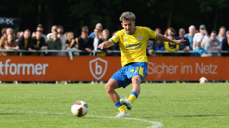 FT Braunschweig vs. Eintracht BS, Testspiel Braunschweig, 05.07.2026, Fußball, Herren, Saison 2026 27, Freie Turnen Braunschweig vs Eintracht Braunschweig, Testspiel, Damjan Kovacevic (Eintracht Braunschweig) Niedersachsen Deutschland *** FT Braunschweig vs. Eintracht BS, Friendly Match in Braunschweig, July 5, 2026, Soccer, Men s, 2026–27 season, Freie Turnen Braunschweig vs. Eintracht Braunschweig, Friendly Match, Damjan Kovacevic, Eintracht Braunschweig, Lower Saxony, Germany