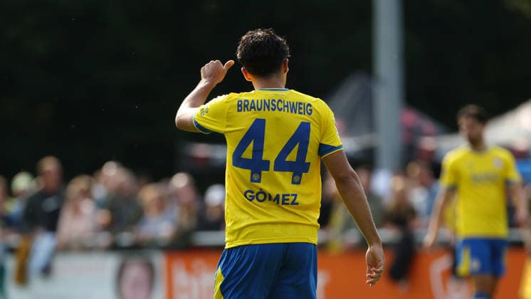 FT Braunschweig vs. Eintracht BS, Testspiel Braunschweig, 05.07.2026, Fußball, Herren, Saison 2026 27, Freie Turnen Braunschweig vs Eintracht Braunschweig, Testspiel, Johan Gomez (Eintracht Braunschweig) Niedersachsen Deutschland *** FT Braunschweig vs. Eintracht BS, Friendly Match in Braunschweig, July 5, 2026, Soccer, Men s, 2026–27 Season, Freie Turnen Braunschweig vs. Eintracht Braunschweig, Friendly Match, Johan Gomez, Eintracht Braunschweig, Lower Saxony, Germany