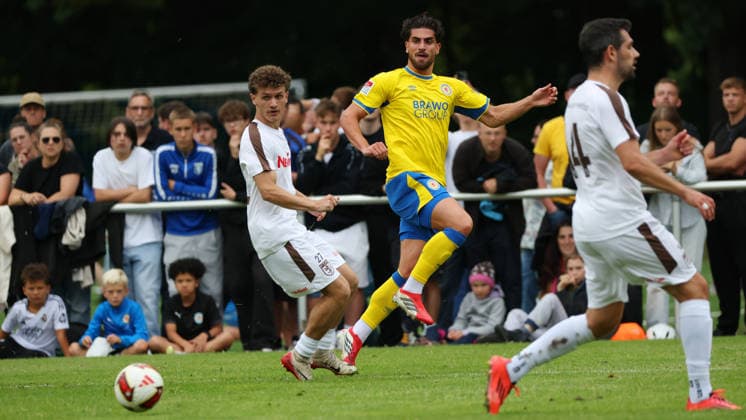 FT Braunschweig vs. Eintracht BS, Testspiel Braunschweig, 05.07.2026, Fußball, Herren, Saison 2026 27, Freie Turnen Braunschweig vs Eintracht Braunschweig, Testspiel, Fabio Di Michele Sanchez (Eintracht Braunschweig) Niedersachsen Deutschland *** FT Braunschweig vs. Eintracht BS, Friendly Match in Braunschweig, July 5, 2026, Soccer, Men s, 2026–27 season, Freie Turnen Braunschweig vs. Eintracht Braunschweig, Friendly Match, Fabio Di Michele Sanchez, Eintracht Braunschweig, Lower Saxony, Germany
