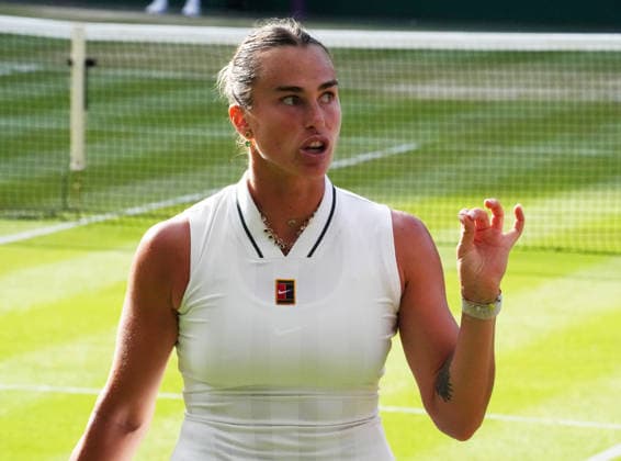 Tennis - 2026 Wimbledon Championships - Day Seven (Week One) - All England Lawn Tennis & Croquet Club, London - Sunday 5th July 2026 CENTRE COURT : Ladies singles : Aryna Sabalenka v Naomi Osaka (JPN) Aryna Sabalenka complains to her players box COLORSPORT ANDREW COWIE 