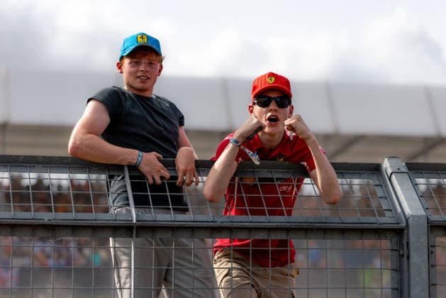 July 5, 2026, Silverstone, Northamptonshire, United Kingdom: Ferrari fand (tifosi) after the end of the race (Sunday) at the Formula 1 Pirelli British Grand Prix 2026 at Silverstone Circuit Silverstone United Kingdom - ZUMAr193 20260705_zsp_r193_166 Copyright: xSaraxRuffonix