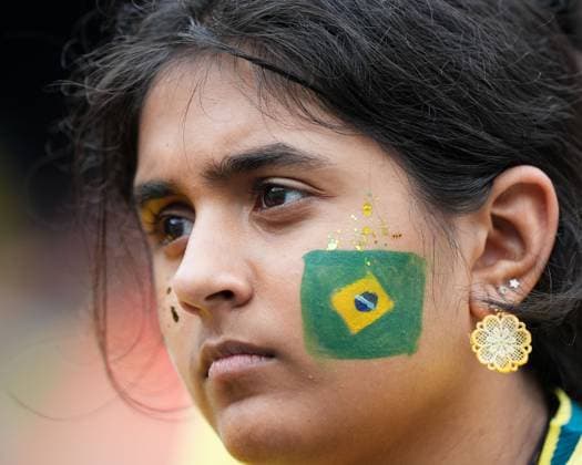 Brazil fan in the stands Brazil v Norway, 2026 FIFA World Cup, WM, Weltmeisterschaft, Fussball Round of 16, Football, New York New Jersey Stadium, East Rutherford, New Jersey, USA - 05 Jul 2026East Rutherford New York New Jersey Stadium New Jersey (NJ) United States of America  Copyright: xMichaelxZemanek Shutterstockx 16975597f