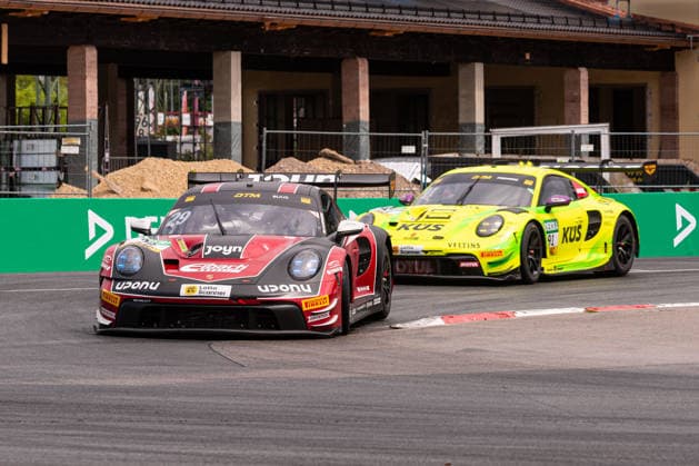 Nürnberg, Deutschland 03. - 05. Juli 2026: DTM - 2026 - Norisring - Rennen Im Bild: v.vorn: Bastian Buus (DEN 29) und Thomas Preining (AUT 91) *** Nuremberg, Germany, July 3–5, 2026, DTM 2026 Norisring Race. Pictured from the front: Bastian Buus (DEN 29) and Thomas Preining (AUT 91) Copyright: xFotostandx xStiebertx