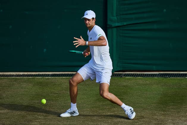 July 5, 2026, London, London, Great Britain: Hubert Hurkacz of Poland returns with forehand during The Championships Wimbledon , 5.7.2026 in London (All England Lawn Tennis and Croquet Club), Great Britain Tennis 2026: Grand Slam: The Championships Wimbledon: 7th Day: 4th Round: STRUFF Vs HURKACZ  - ZUMAs343 20260705_zsp_s343_167 Copyright: xMathiasxSchulzx