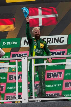 Nürnberg, Deutschland 03. - 05. Juli 2026: DTM - 2026 - Norisring - Rennen Im Bild: Laufsieger Nicki Thiim (DEN 7) Jubelt auf dem Podium *** Nuremberg, Germany, July 3–5, 2026, DTM 2026 Norisring Race: Pictured is race winner Nicki Thiim, No. 7, celebrating on the podium Copyright: xFotostandx xStiebertx