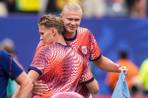 World Cup 2026: Brazil - Norway East Rutherford, New Jersey , USA 20260705. Norway s Erling Braut Haaland and Martin odegaard before the round of 16 match between Brazil and Norway during the 2026 FIFA World Cup, WM, Weltmeisterschaft, Fussball at the New Jersey Stadium. Photo: Terje Pedersen NTB East Rutherford, New Jersey United States EDITORIAL USE ONLY. RESTRICTED USE FOR BETTING COMPANIES Ref:_SPOIpakPXNjfiE.jpg *** 2026 World Cup: Brazil vs. Norway, East Rutherford, New Jersey, USA 20260705 Norway’s Erling Braut Haaland and Martin Ødegaard before the Round of 16 match between Brazil and Norway during the 2026 FIFA World Cup at New Jersey Stadium. Photo: Terje Pedersen, NTB, East Rutherford, New Jersey, United States. EDITORIAL USE ONLY. RESTRICTED USE FOR BETTING COMPANIES  Copyright: xTerjexPedersenx xNTBx