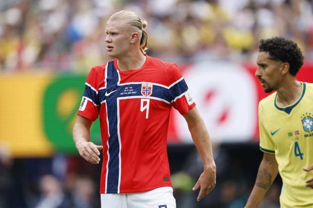 EAST RUTHERFORD, NEW JERSEY - (LR) Erling Haaland of Norway, Marquinhos of Brazil during the 2026 FIFA World Cup, WM, Weltmeisterschaft, Fussball round of 16 match between Brazil and Norway at Metlife Stadium on July 5, 2026, in East Rutherford, New Jersey, United States. MAURICE VAN STEEN ANP FIFA World Cup 2026 - round of 16 2026 xVIxANPxSportx xMauricexvanxSteenxIVx 562891103 originalFilename: 562891103.jpg