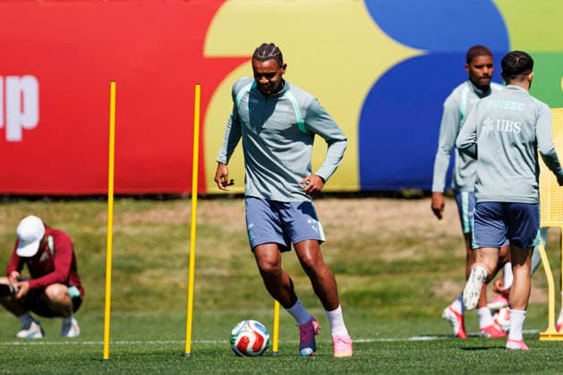 Manuel Akanji seen during Official training session of Switzerland national team, Nationalteam before Round of 16 game with Colombia (Gal Amador Ball Raw Images) Vancouver National Soccer Development Center Canada Copyright: xGaelxAmadorx gaelamador_switzerlandmd-2_05072026-15