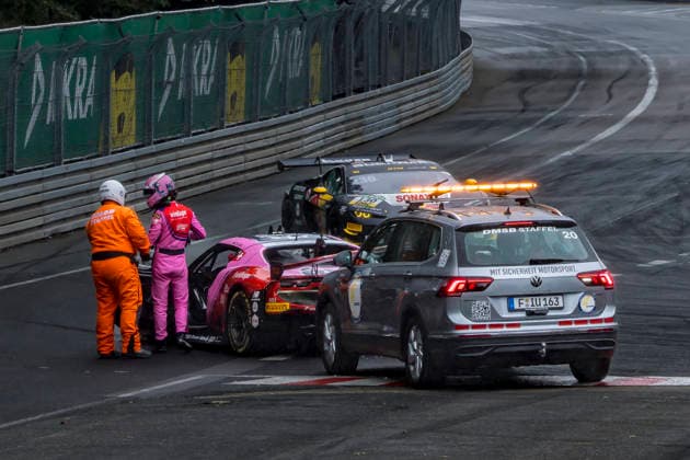 Nürnberg, Deutschland 03. - 05. Juli 2026: DTM - 2026 - Norisring - Rennen 2 Im Bild: Matteo Cairoli (ITA 14) nach Unfall Norisring Bayern *** Nuremberg, Germany, July 3–5, 2026, DTM 2026 Norisring Race 2. Pictured: Matteo Cairoli (ITA) 14 after a crash at the Norisring in Bavaria Copyright: xFotostandx xSchäferx
