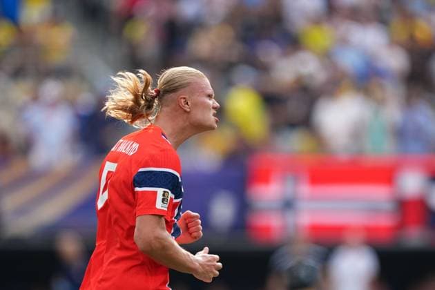 Erling Haaland of Norway celebrates their goal to make it 1-0 to Norway Brazil v Norway, 2026 FIFA World Cup, WM, Weltmeisterschaft, Fussball Round of 16, Football, New York New Jersey Stadium, East Rutherford, New Jersey, USA - 05 Jul 2026East Rutherford New York New Jersey Stadium New Jersey (NJ) United States of America  Copyright: xIsmaelxAdnan Shutterstockx 16975597cz