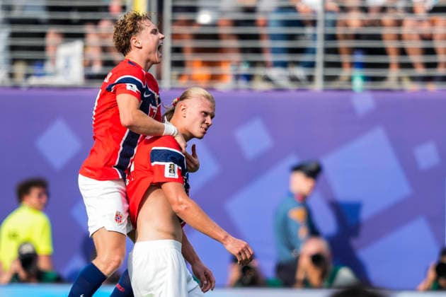 World Cup 2026: Brazil - Norway East Rutherford, New Jersey , USA 20260705. Norway s Erling Braut Haaland and Andreas Schjelderup after Haaland s 0-2 goal during the round of 16 match between Brazil and Norway during the 2026 FIFA World Cup, WM, Weltmeisterschaft, Fussball at the New Jersey Stadium. Photo: Fredrik Varfjell NTB East Rutherford, New Jersey United States EDITORIAL USE ONLY. RESTRICTED USE FOR BETTING COMPANIES Ref:_SPO3ByJnIbaFRE.jpg *** 2026 World Cup: Brazil vs. Norway, East Rutherford, New Jersey, USA 20260705 Norway’s Erling Braut Haaland and Andreas Schjelderup after Haaland’s 0–2 goal during the Round of 16 match between Brazil and Norway at the 2026 FIFA World Cup at New Jersey Stadium. Photo: Fredrik Varfjell, NTB, East Rutherford, New Jersey, United States. EDITORIAL USE ONLY. RESTRICTED USE FOR BETTING COMPANIES.  Copyright: xFredrikxVarfjellx xNTBx