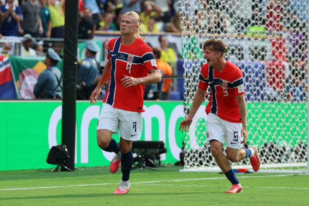 Brazil v Norway: Round of 16 - FIFA World Cup, WM, Weltmeisterschaft, Fussball 2026 David Moller Wolfe and Erling Haaland of Norway celebrate 1st goal during the FIFA World Cup 2026 Round Of 16 match between Brazil and Norway at New York New Jersey Stadium on July 5, 2026 in East Rutherford, New Jersey. East Rutherford New York New Jersey Stadium NJ United States Copyright: xAllstarxPicturexLibraryxLtdx