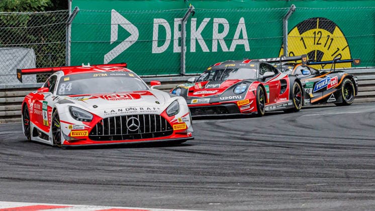 Tom Kalender (GER, Mercedes, Mercedes-AMG Team Landgraf) vor Bastian Buus (DEN, Porsche, Land-Motorsport), 05.07.2026, Nürnberg (Deutschland), Motorsport, DTM, Norisring Nürnberg 2026 *** Tom Kalender (GER), Mercedes, Mercedes AMG Team Landgraf, ahead of Bastian Buus (DEN), Porsche, Land Motorsport, July 5, 2026, Nuremberg, Germany, Motorsports, DTM, Norisring Nuremberg 2026 xprx