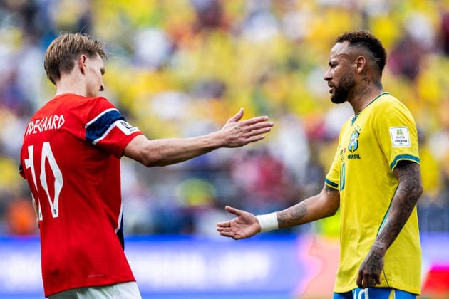 260705 Martin odegaard of Norway and Neymar Jr of Brazil during the FIFA World Cup, WM, Weltmeisterschaft, Fussball 2026 round of 16 football match between Brazil and Norway on July 5, 2026 in New Jersey. Photo: Vegard Grott BILDBYRAN kod VG VG0982 bbeng fotboll football soccer fotball vm fotbolls-vm fotball-vm fotbolls-vm 2026 fifa world cup 2026 new york 8-delsfinale round of 16 brasilien brazil brasil norge norway *** July 5, 2026: Martin Ødegaard of Norway and Neymar Jr. of Brazil during the FIFA World Cup 2026 Round of 16 soccer match between Brazil and Norway on July 5, 2026 in New Jersey. Photo by Vegard Grott, BILDBYRAN. Code: VG VG0982 bbeng soccer football fotball World Cup soccer World Cup fotball World Cup soccer World Cup 2026 FIFA World Cup 2026 New York Round of 16 Brazil Brazil Norway  Copyright: VEGARDxGRoTT BB260705VG080