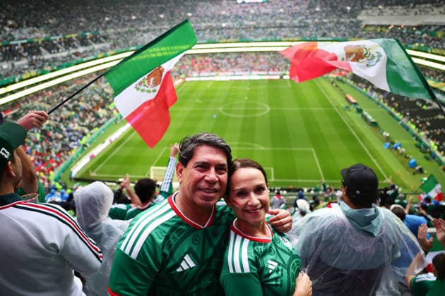 Mexican fans during the FIFA World Cup, WM, Weltmeisterschaft, Fussball 2026 last 16 match between Mexico and England at the Estadio Azteca, Mexico City, Mexico on 5 July 2026. Copyright: xPeterxDovganx 45230019