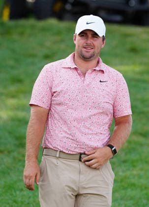 SILVIS, IL - JULY 05: PGA, Golf Herren golfer Chris Gotterup makes his way to the trophy presentation after he won the John Deere Classic on July 5, 2026, at TPC Deere Run in Silvis, Illinois. (Photo by Brian Spurlock Icon Sportswire) GOLF: JUL 05 PGA John Deere Classic EDITORIAL USE ONLY Icon26070560