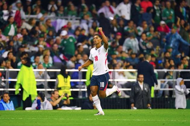 Jude Bellingham of England celebrates scoring the opening goal Mexico v England, 2026 FIFA World Cup, WM, Weltmeisterschaft, Fussball Round of 16, Football, Azteca Stadium, Mexico City, Mexico - 05 Jul 2026Mexico City Azteca Stadium Mexico  Copyright: xJavierxGarcia Shutterstockx 16975483bl