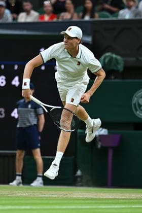 2026 Wimbledon - Jannik Sinner Jannik Sinner (ITA) during his fourth round match at the 2026 Wimbledon Championships at the AELTC in London, UK on July 5, 2026. Photo by Corinne Dubreuil ABACAPRESS.COM London  Copyright: xDubreuilxCorinne ABACAx