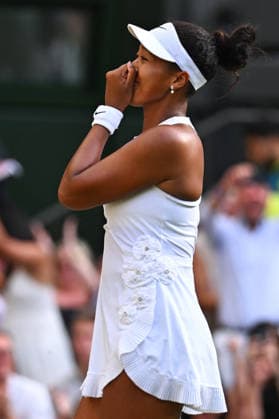 2026 Wimbledon - Naomi Osaka Naomi Osaka (JPN) during her fourth round match at the 2026 Wimbledon Championships at the AELTC in London, UK on July 5, 2026. Photo by Corinne Dubreuil ABACAPRESS.COM London  Copyright: xDubreuilxCorinne ABACAx