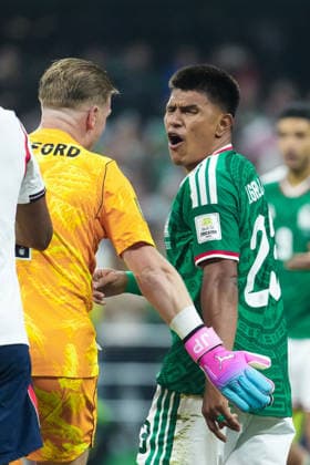 Jesus Gallardo of Mexico reacts during the FIFA Men’s World Cup 2026 round of 16 football match between Mexico and England at Mexico City Stadium, in Mexico City on July 5th 2026 (Photo by Alexandra Fechete SPP)  Copyright: xAlexandraxFechete SPPx Sportspressphoto_SPR185935
