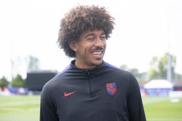 July 4, 2026, Seattle, Washington, USA: United States of America defender Chris Richards (3) talks to the media at the USA national team, Nationalteam Training which took place at University of Washington Soccer Stadium. Seattle USA - ZUMAl181 20260704_zsp_l181_028 Copyright: xMelissaxLevinx