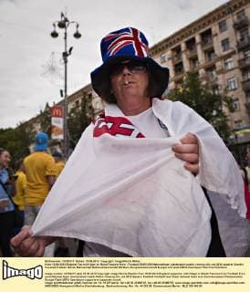 Football, EURO 2012, England fans ahead of today's match