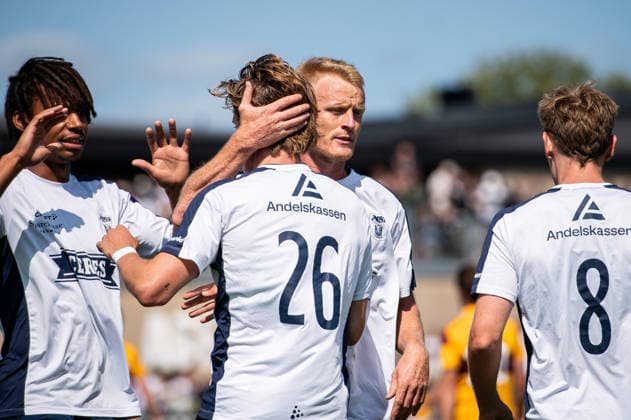 Aarhus GF v Motherwell FC, pre-season test match, Aarhus, Denmark Aarhus, Denmark. 05th, July 2026. Jacob Andersen (26) of Aarhus GF scores and celebrates with Jens Jonsson during a pre-season test match between Aarhus GF and Motherwell FC at the AGF training facility Fredensvang in Aarhus Denmark, Aarhus, Fredensvang  Copyright: xGonzalesxPhoto MortenxKjaerx