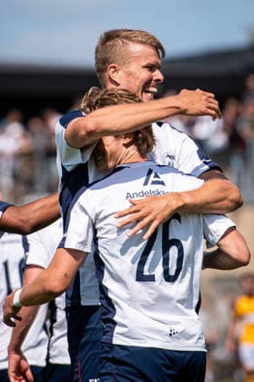 Aarhus GF v Motherwell FC, pre-season test match, Aarhus, Denmark Aarhus, Denmark. 05th, July 2026. Jacob Andersen (26) of Aarhus GF scores and celebrates with Frederik Tingager during a pre-season test match between Aarhus GF and Motherwell FC at the AGF training facility Fredensvang in Aarhus Denmark, Aarhus, Fredensvang  Copyright: xGonzalesxPhoto MortenxKjaerx