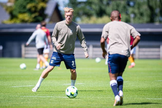 Aarhus GF v Motherwell FC, pre-season test match, Aarhus, Denmark Aarhus, Denmark. 05th, July 2026. Tobias Bech (31) of Aarhus GF seen warming up for a pre-season test match between Aarhus GF and Motherwell FC at the AGF training facility Fredensvang in Aarhus Denmark, Aarhus, Fredensvang  Copyright: xGonzalesxPhoto MortenxKjaerx
