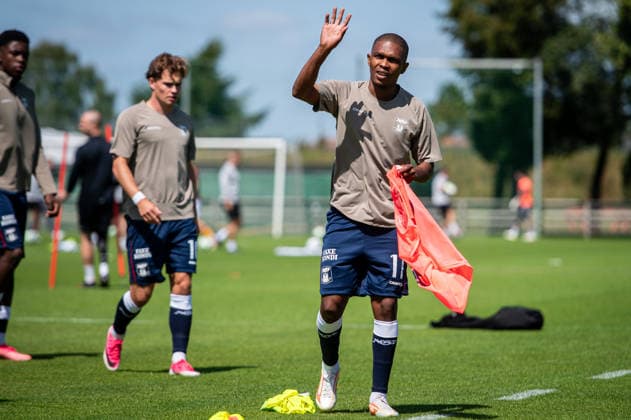Aarhus GF v Motherwell FC, pre-season test match, Aarhus, Denmark Aarhus, Denmark. 05th, July 2026. Gift Links (11) of Aarhus GF seen warming up for a pre-season test match between Aarhus GF and Motherwell FC at the AGF training facility Fredensvang in Aarhus Denmark, Aarhus, Fredensvang  Copyright: xGonzalesxPhoto MortenxKjaerx